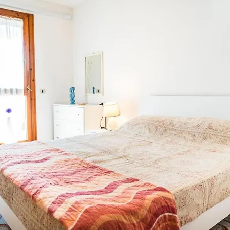 Beautiful And Well-equipped Flat For Four